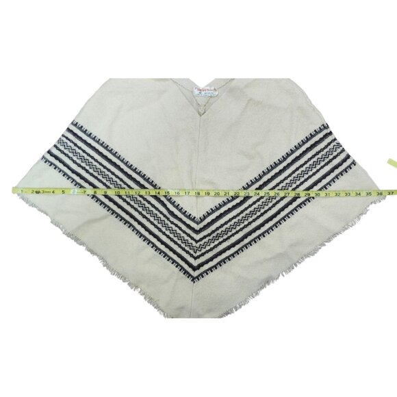 Vintage Boho  Myrjord Veverias Norwegian Handwoven Wool Poncho Cape Unisex - Picture 7 of 11